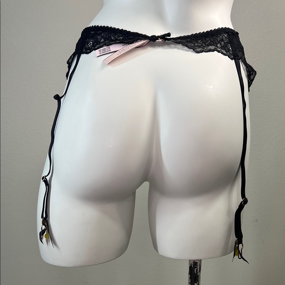 Victoria's Secret Black Dream Angels Lace Garter Belt M/L - Picture 5 of 8